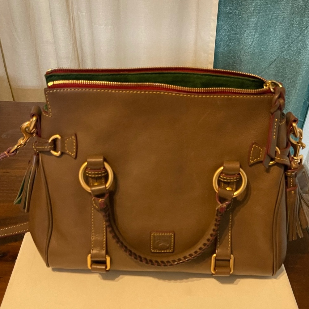 Dooney and Bourke Florentine handbag